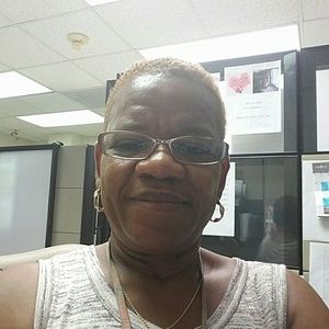 Meet your Posher, Gina