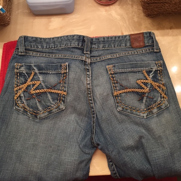 👖Super cute jeans 👖 BKE brand