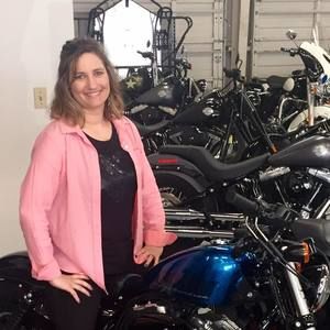 Meet your Posher, Angela