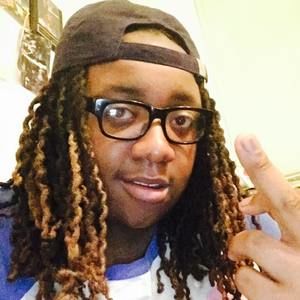 Meet your Posher, Khrie