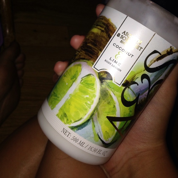 Asquith & somerset coconut and lime lotion