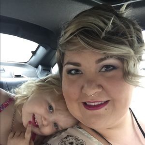 Meet your Posher, Kristen