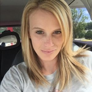 Meet your Posher, Jillian