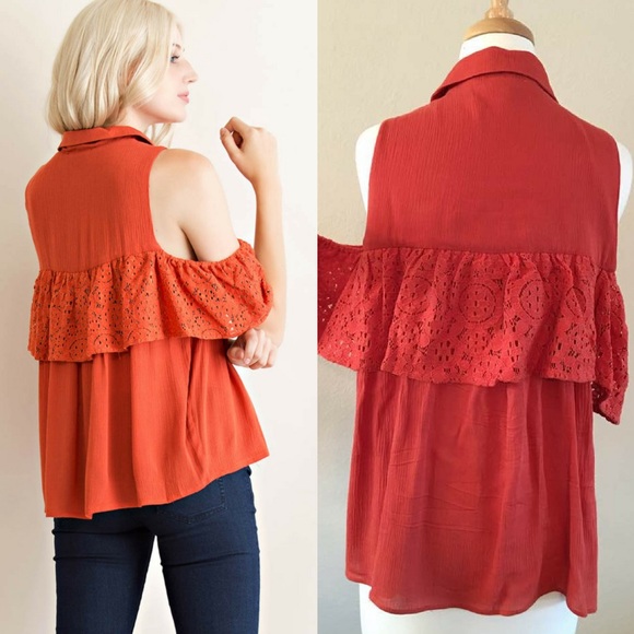 ‼️LARGE ONLY‼️Button Down Collar Cold Shoulder Top - Picture 3 of 4