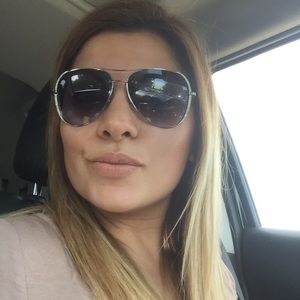 Meet your Posher, Brenda