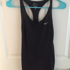 Nike running top