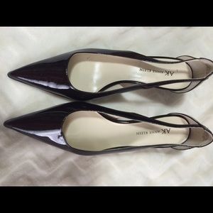 Anne Klein brown heels