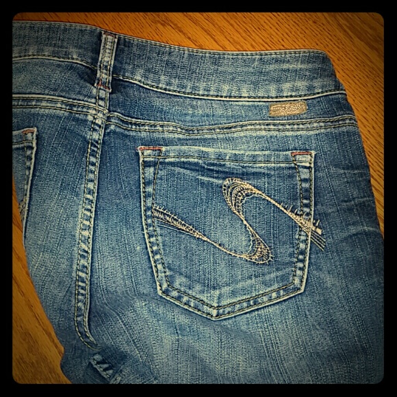 🚫Silver 28 x 30 dark fade jeans