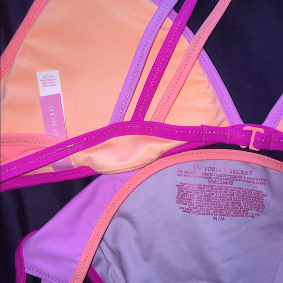 Victoria's Secret Bikini - Picture 3 of 4