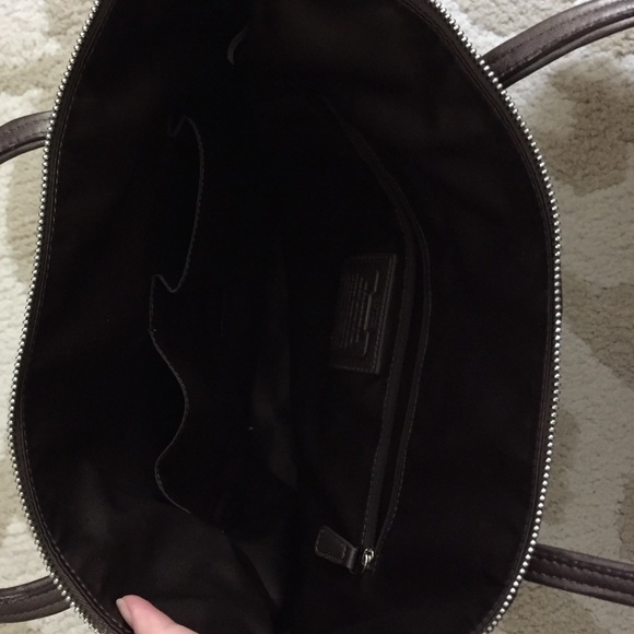 Coach purse! Excellent condition!! - Picture 3 of 4