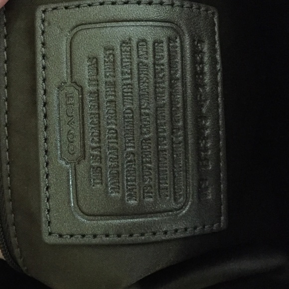 Coach purse! Excellent condition!! - Picture 4 of 4