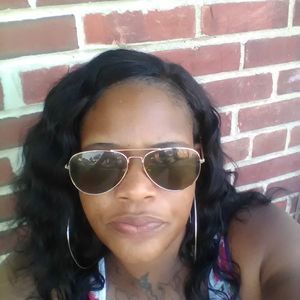 Meet your Posher, Ebonie