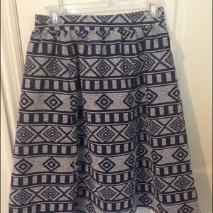 Midi length pleated skirt