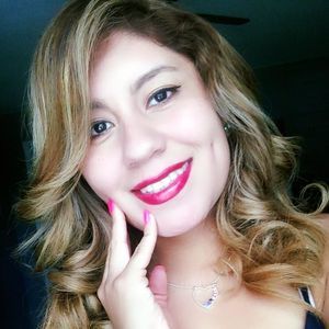 Meet your Posher, Alicia