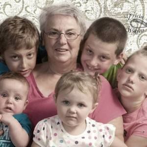 Meet your Posher, Christine