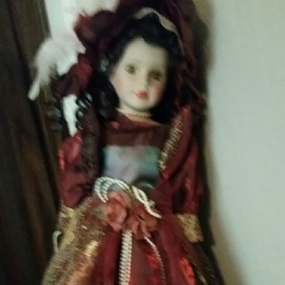 Porcelain doll - Picture 1 of 1