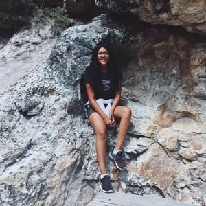 Meet your Posher, Leslie