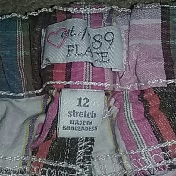 Shorts - Picture 2 of 4