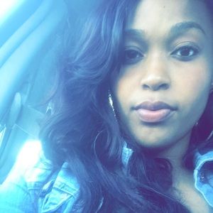 Meet your Posher, Kaitlynn