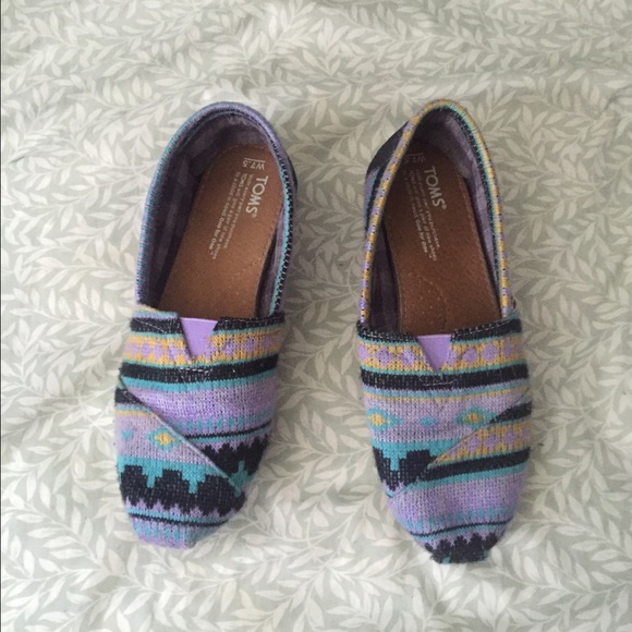 Toms Tribal Print Shoes
