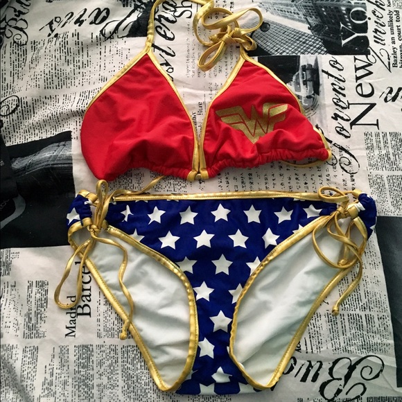 Hot Topic Wonder Woman swimsuit