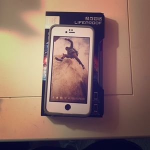 White Lifeproof case for iPhone 6s Plus