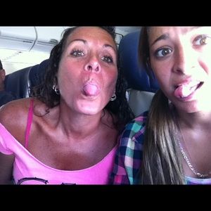 Meet your Posher, Denise