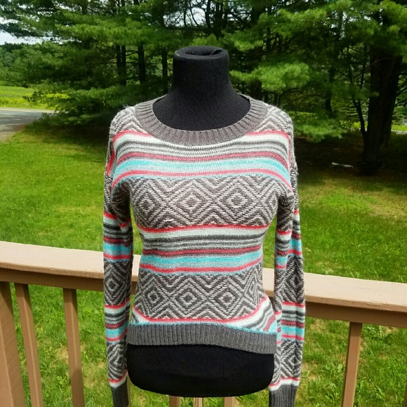 Sweaters - Beautiful Multi Colored Patterned Sweater