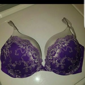 Like new Victorias Secret Bra
