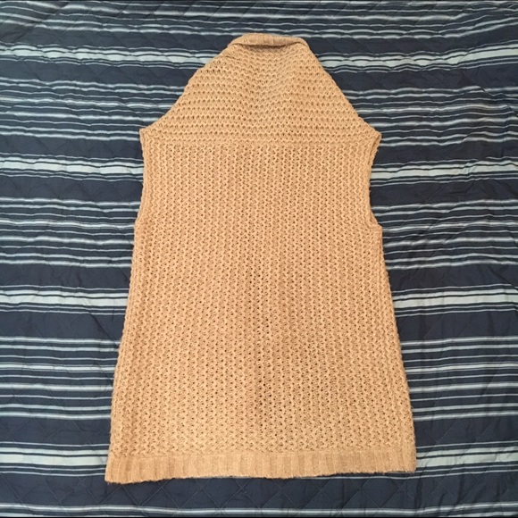 Tan Sweater with Gold Accent - Picture 3 of 4