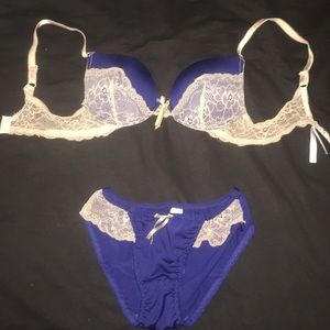 VS lingerie set