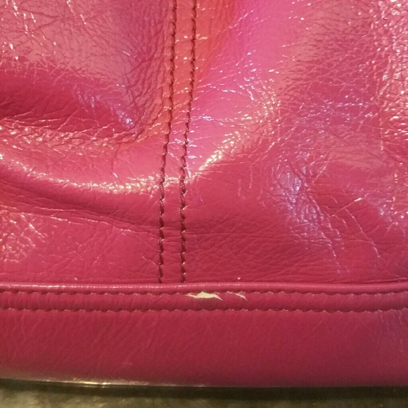 NINE WEST FUSHIA HOBO HANDBAG - Picture 3 of 4