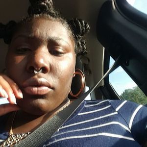 Meet your Posher, Seantiria