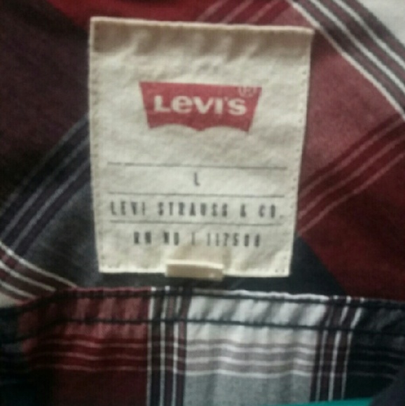 Levis shirt - Picture 2 of 2