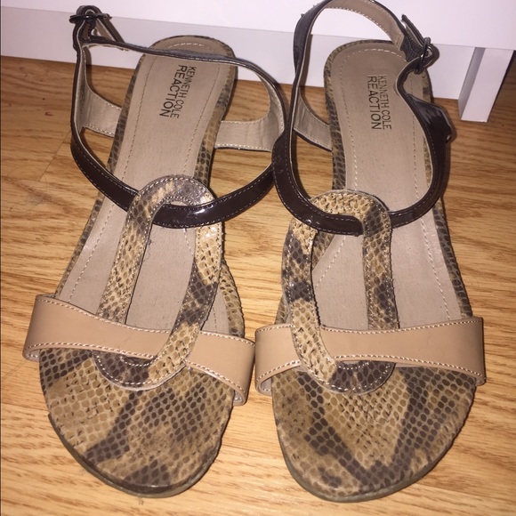 Kenneth Cole Reaction Sandals