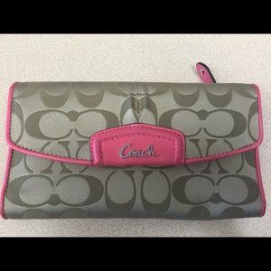 Authentic Coach wallet