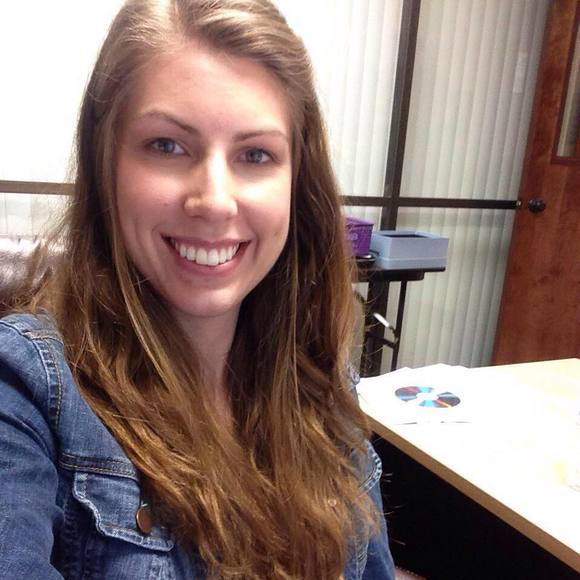 Meet your Posher, Eileen - Picture 1 of 1