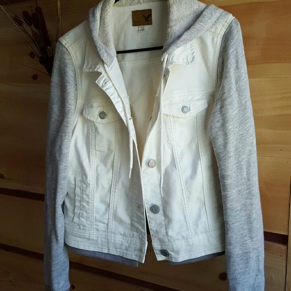 American Eagle Hooded Jacket - Picture 1 of 3