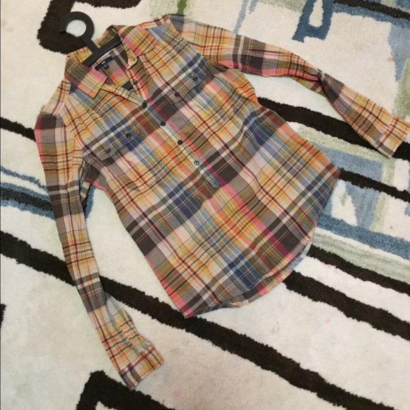 Gap half button up plaid shirt