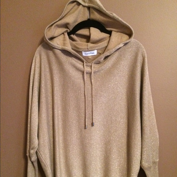 Calvin Klein sweater. Size Small. Brand new.