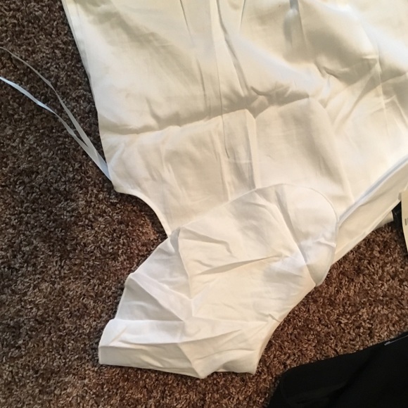 One shoulder top with Ruffles - Picture 3 of 3