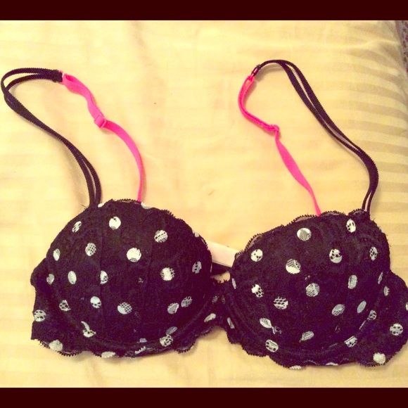 Victoria's Secret pink padded bra