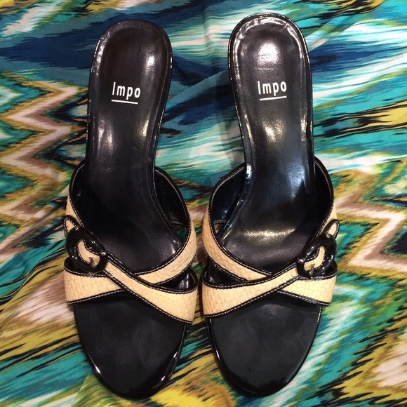 🎉NEW Myrna Raffia Buckled Heels