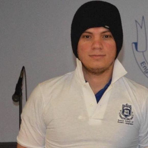 Meet your Posher, Julio - Picture 1 of 1