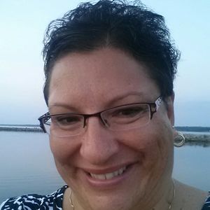 Meet your Posher, Sandy