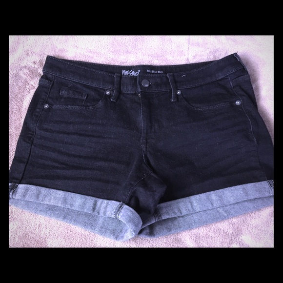 Denim shorts size 6