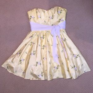 Betsey Johnson Evening Yellow Floral Dress