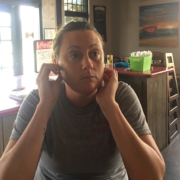 Meet your Posher, Wendy