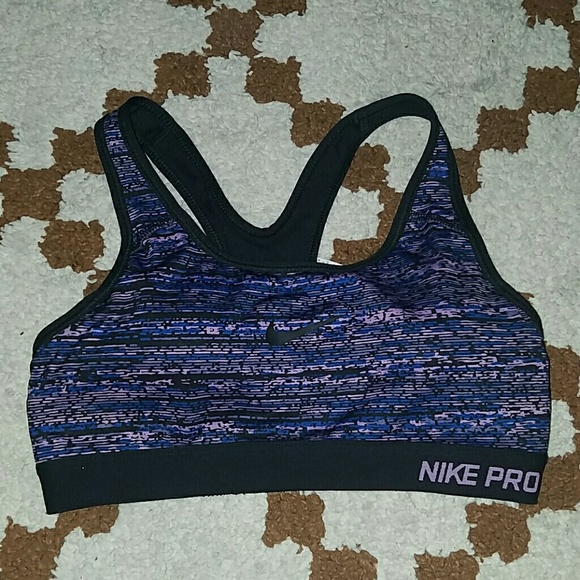 Sports bra
