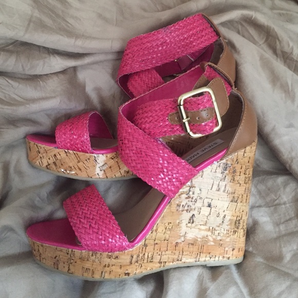 NWOT pink cork Steve Madden wedges size 9
